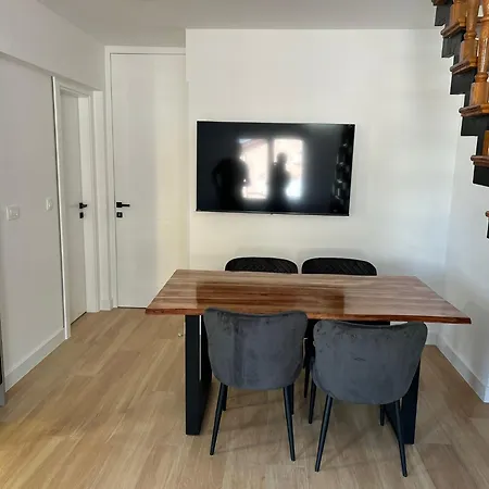Apartment Ana